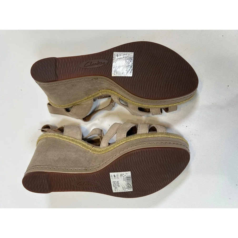 Clarks Zia Reign Sand Suede Espadrille Wedge Sandals Beige Women 9 M